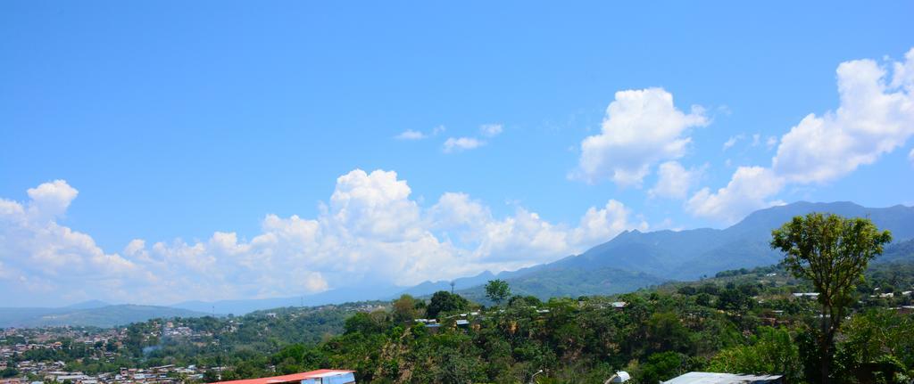 La Casa Del Italiano Bed and Breakfast Tarapoto Eksteriør billede